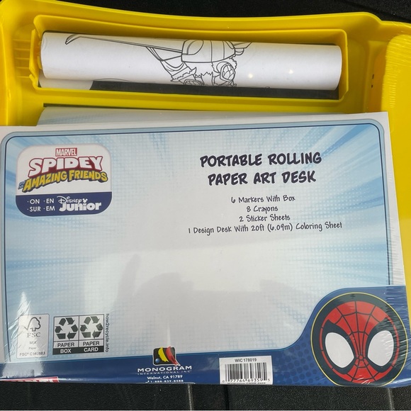 Disney Junior Marvel Spidey Art Desk - Picture 2 of 5